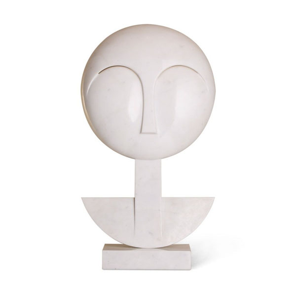 Sotheby’s Australia presented their last fine art sale of 2018 in Sydney on 20 November 2018 with two catalogues, the first for the sale of 14 works owned by Aussie Home Loans founder John Symond, while the larger second catalogue listed 67 works from various vendors. Joel Elenberg’s white marble Mask A, 1979 (above) had the potential to set a new auction record, given its impressive beauty. Estimated at $200,000-300,000, it sold for $520,000 hammer, confirming a new auction record for the artist.